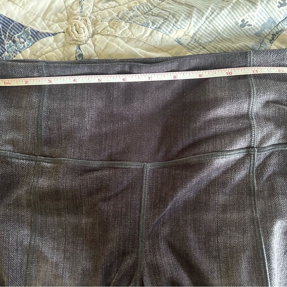 Pants - Picture 13 of 15